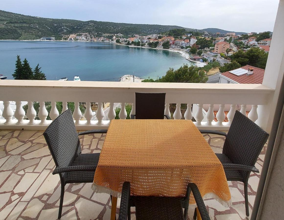 Apartments By The Sea Marina, Trogir - 9037 Exteriör bild